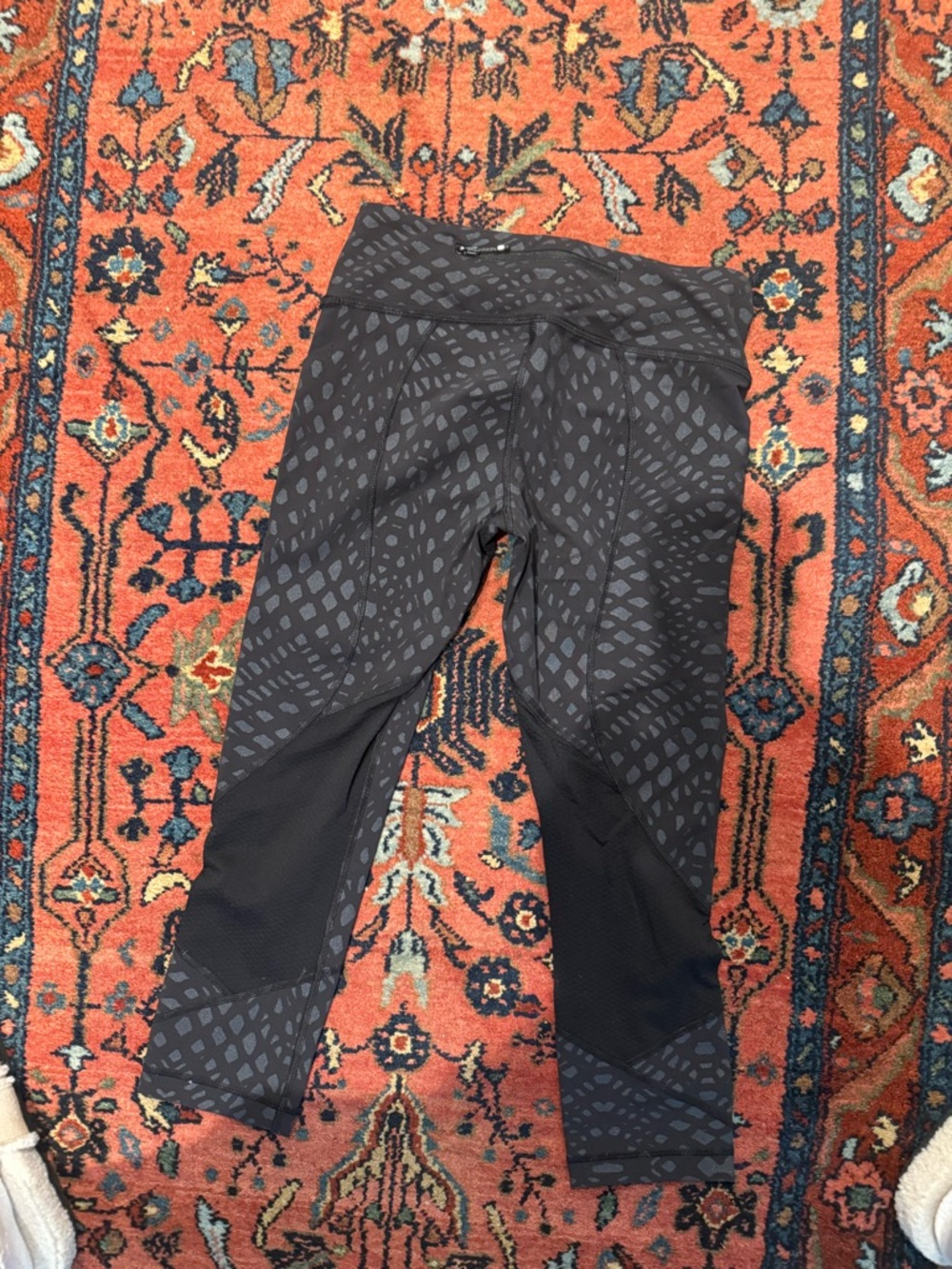 Lululemon Pace Rival Crop - Picture 6 of 6